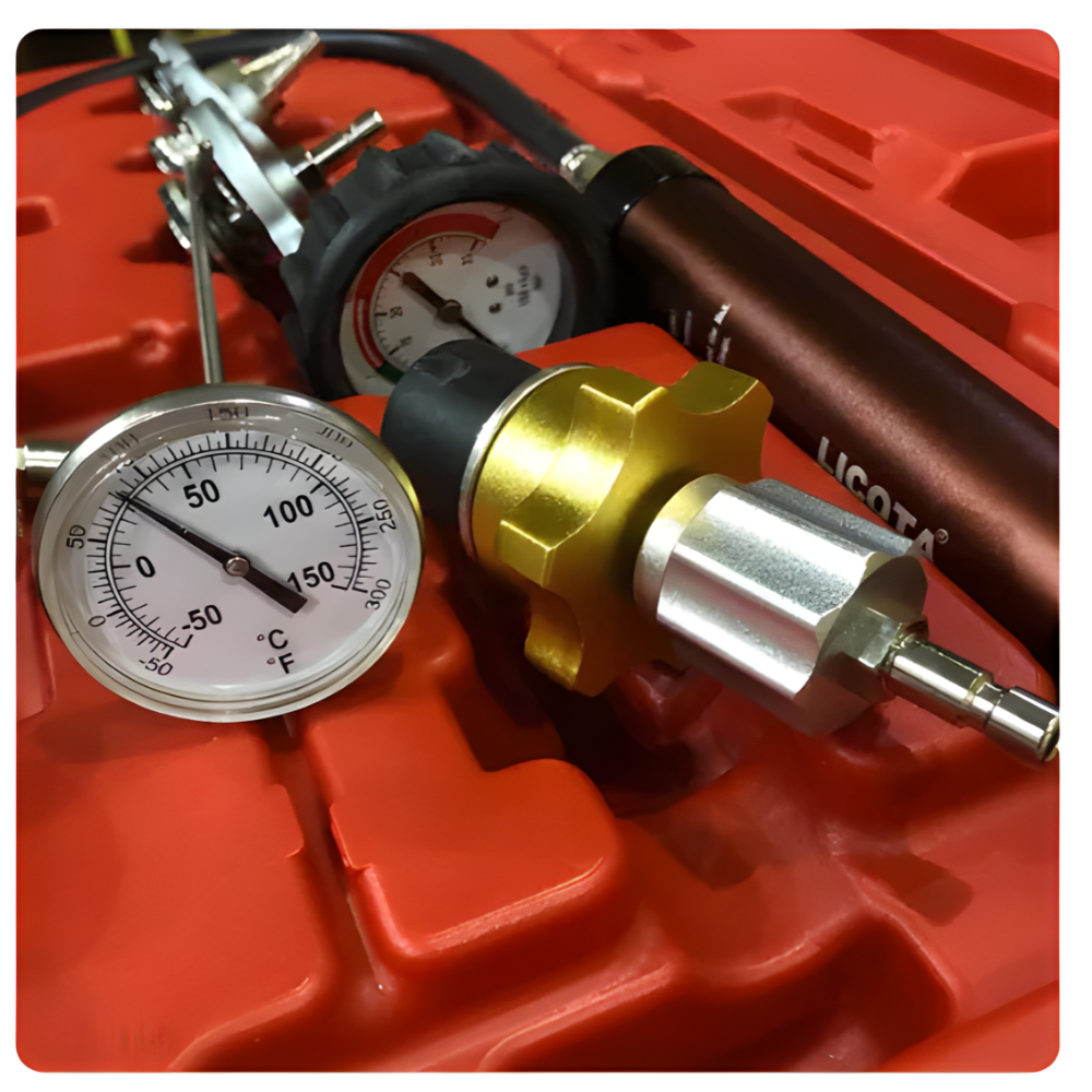 Licota Universal Radiator Pressure Tester Set Model: ATP-0102 Made in Taiwan - Image 4